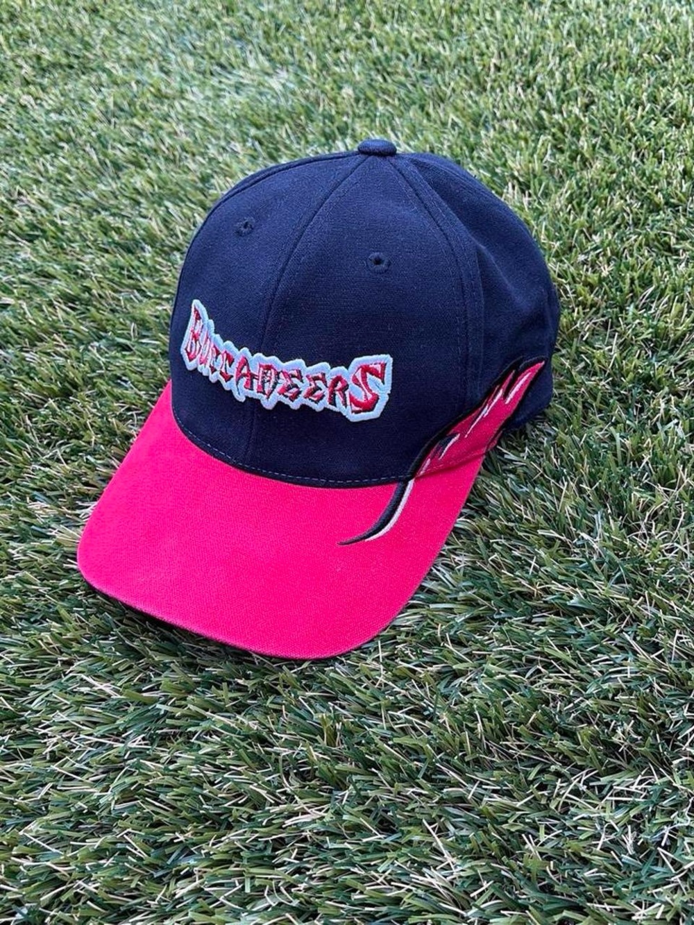 Vintage Tampa Bay Buccaneers Flame Velcro Back Hat
